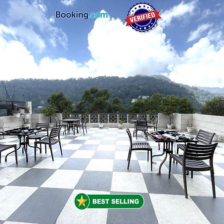 Hotel Prince ! Nainital Mall Road-Prime-Location In-Front-Of-Naini-Lake Hygiene-And-Spacious-Room المظهر الخارجي الصورة